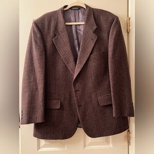 Vintage Burberrys’ Pure Wool Houndstooth Sport coat Size 48L